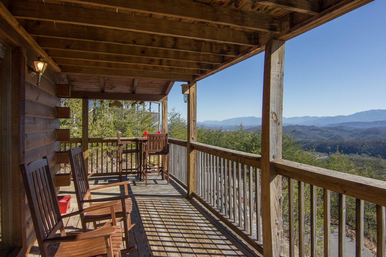 Above All Sevierville Exterior photo